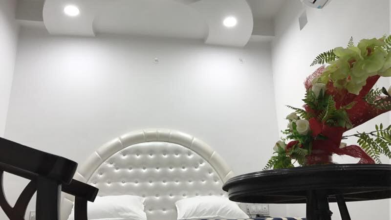 Hotel Pratap Regal Бхаратпур Экстерьер фото